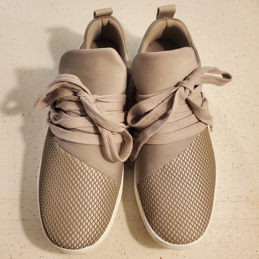 Gray Brash Athletic Shoes